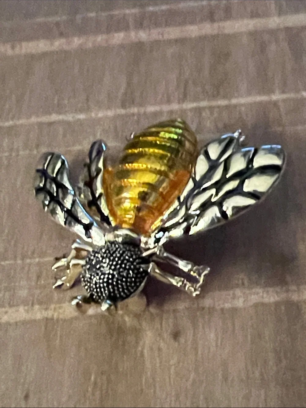 3/$18 Gold-Toned Bee Pin with Amber Faceted Body Lot 6044